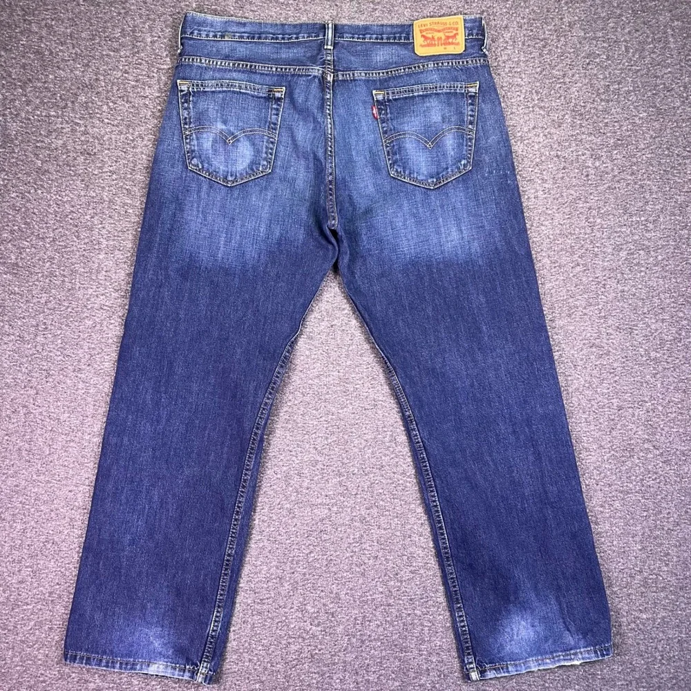 Levis levi 569
